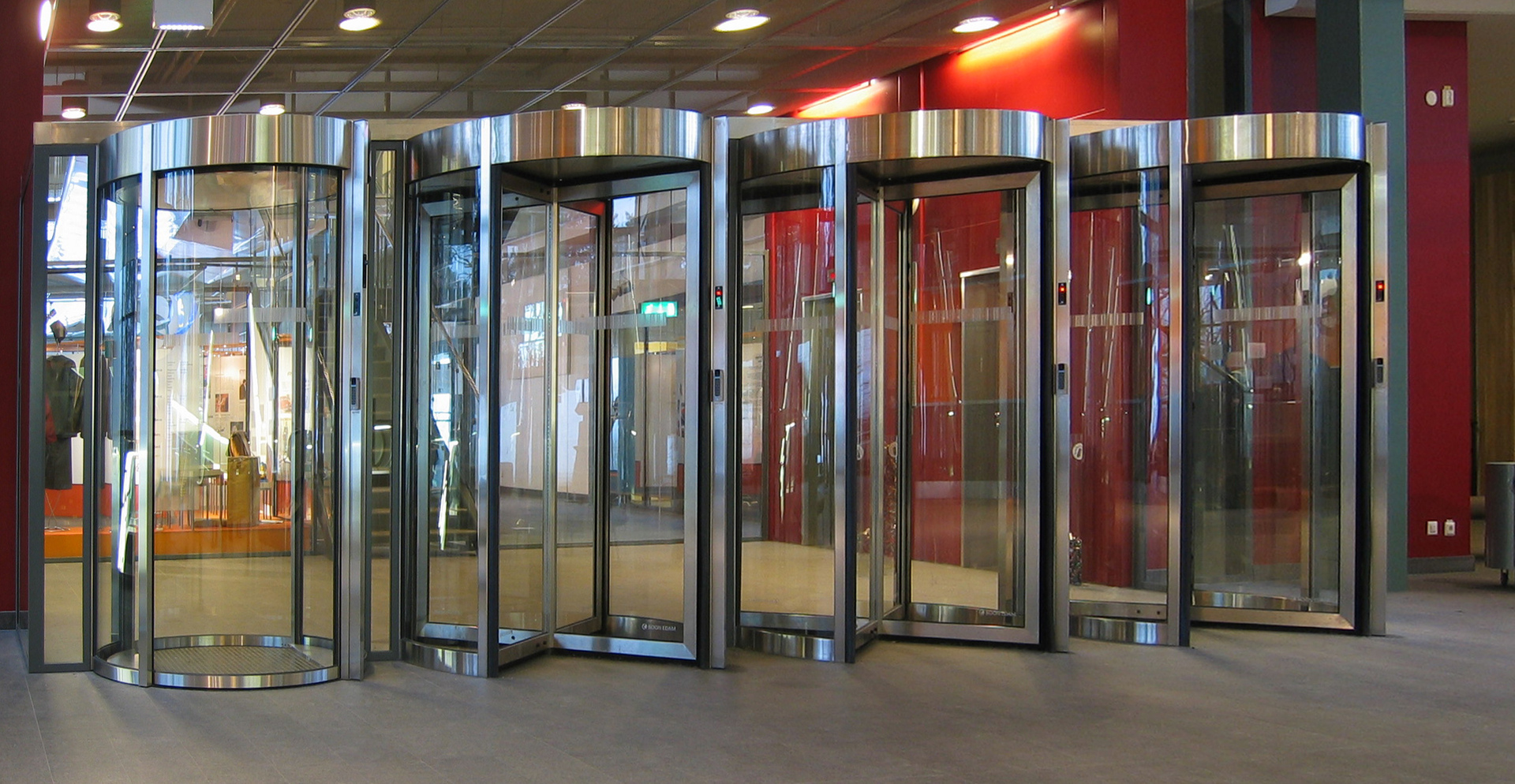 drzwi zabezpieczające